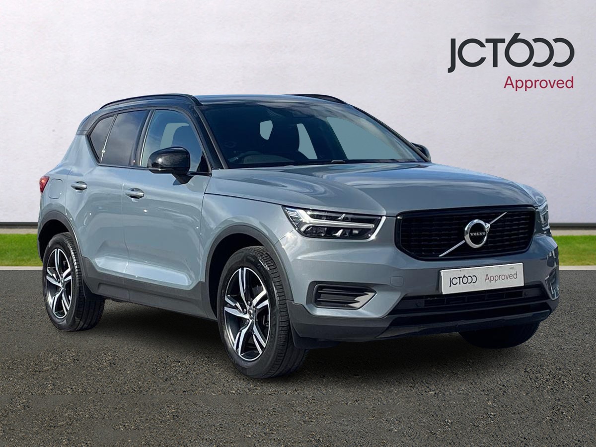 Main listing image - Volvo XC40
