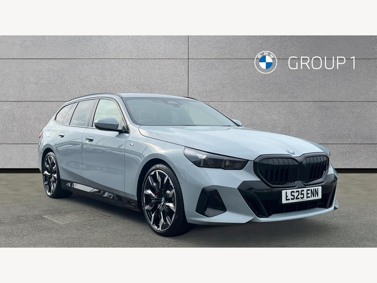 Main listing image - BMW 5 Series Touring