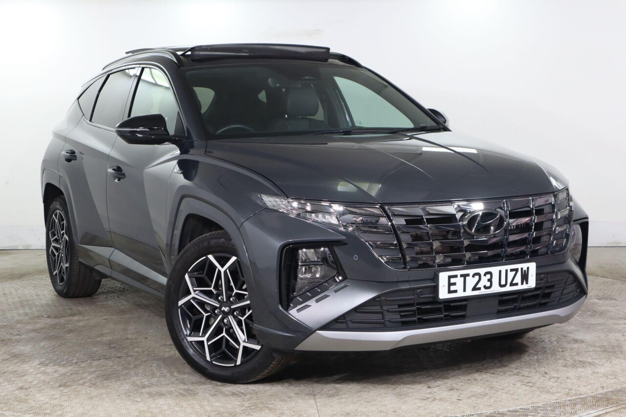 Main listing image - Hyundai Tucson