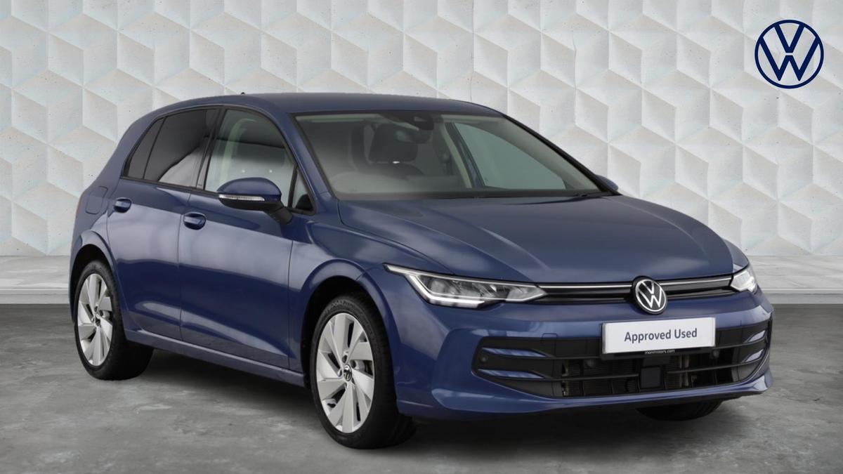 Main listing image - Volkswagen Golf