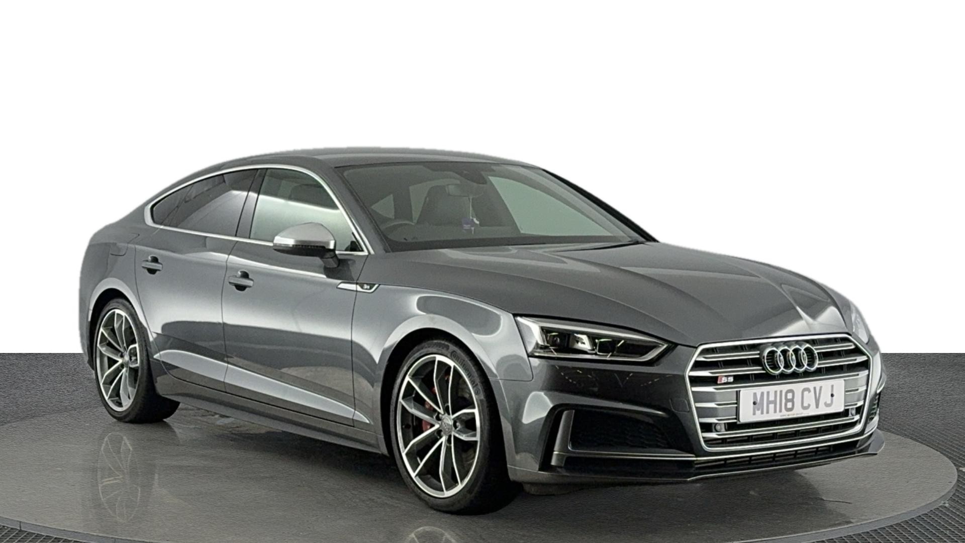 Main listing image - Audi S5