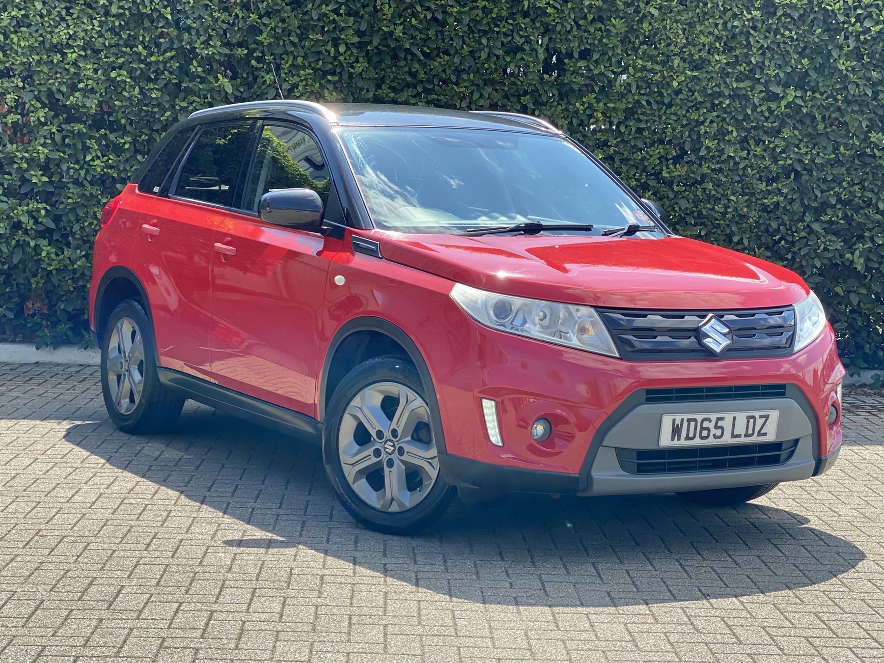 Main listing image - Suzuki Vitara