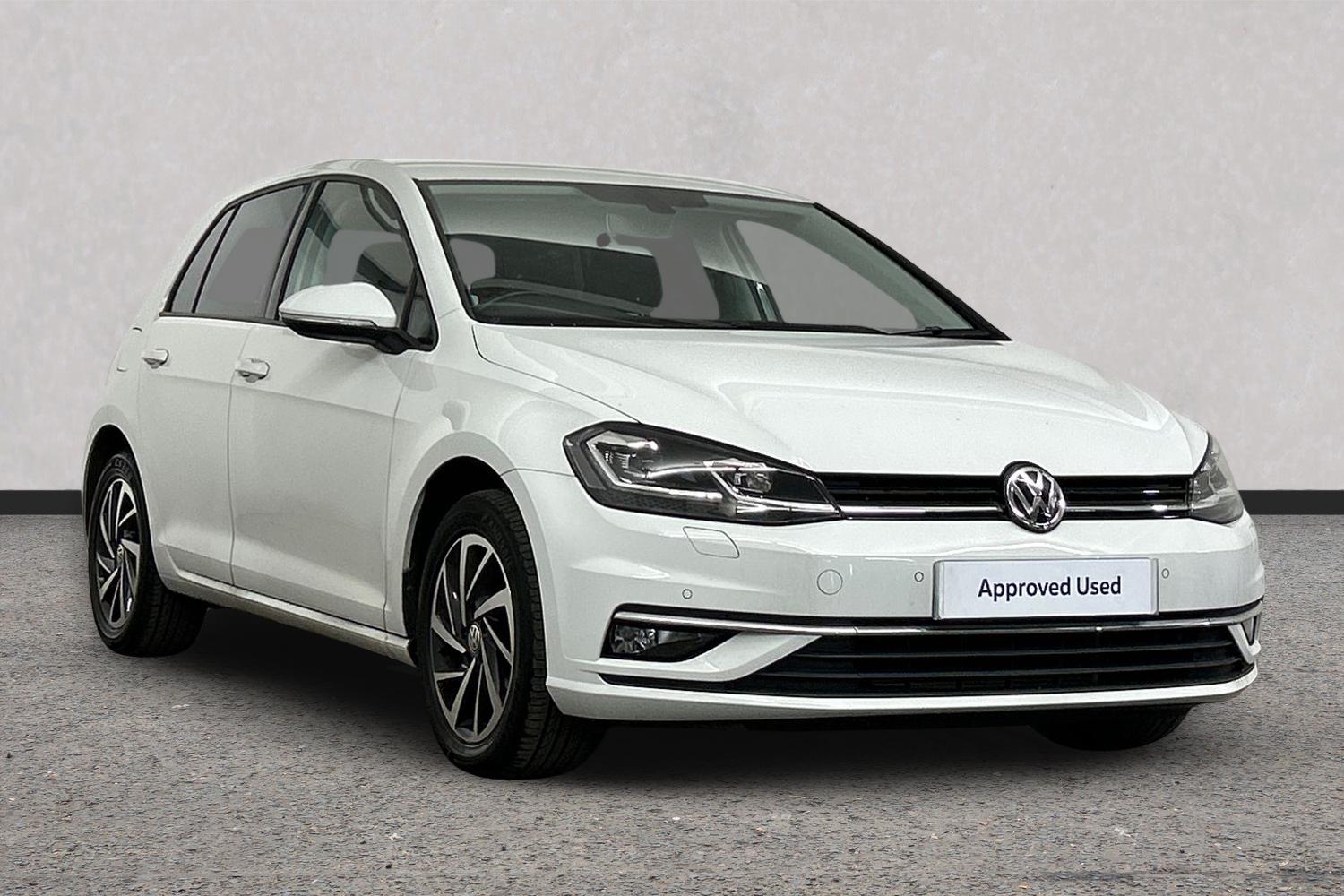 Main listing image - Volkswagen Golf