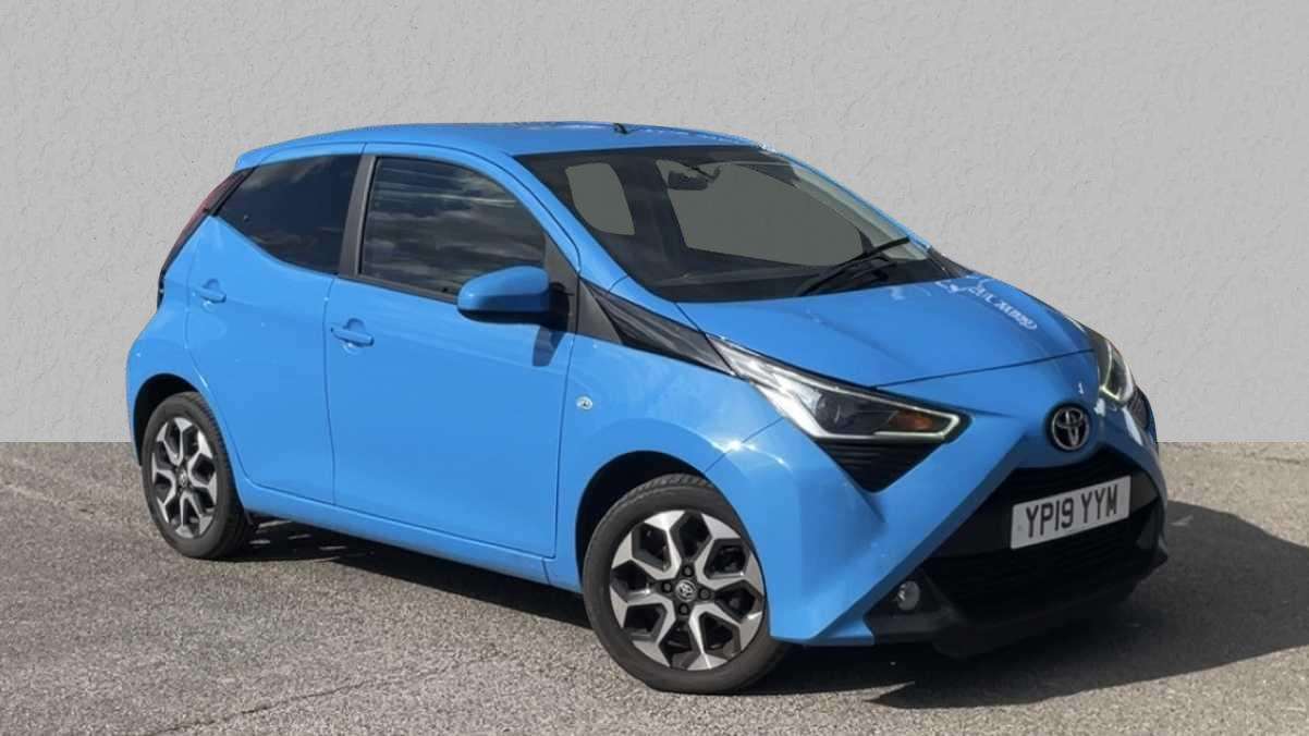 Main listing image - Toyota Aygo