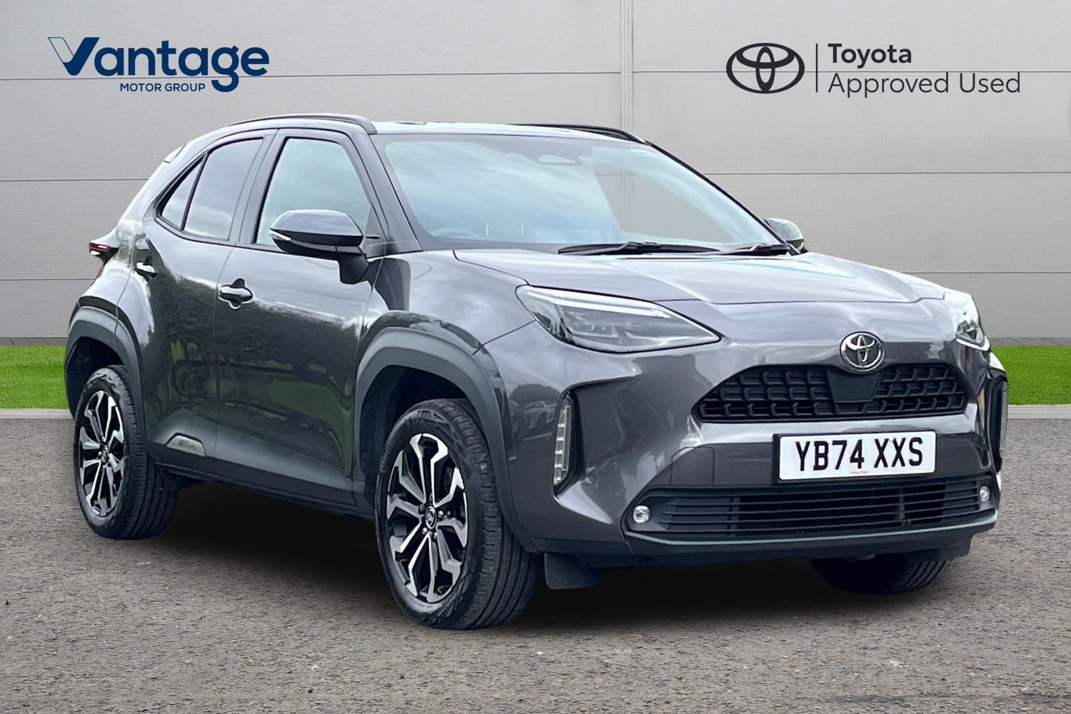 Main listing image - Toyota Yaris Cross