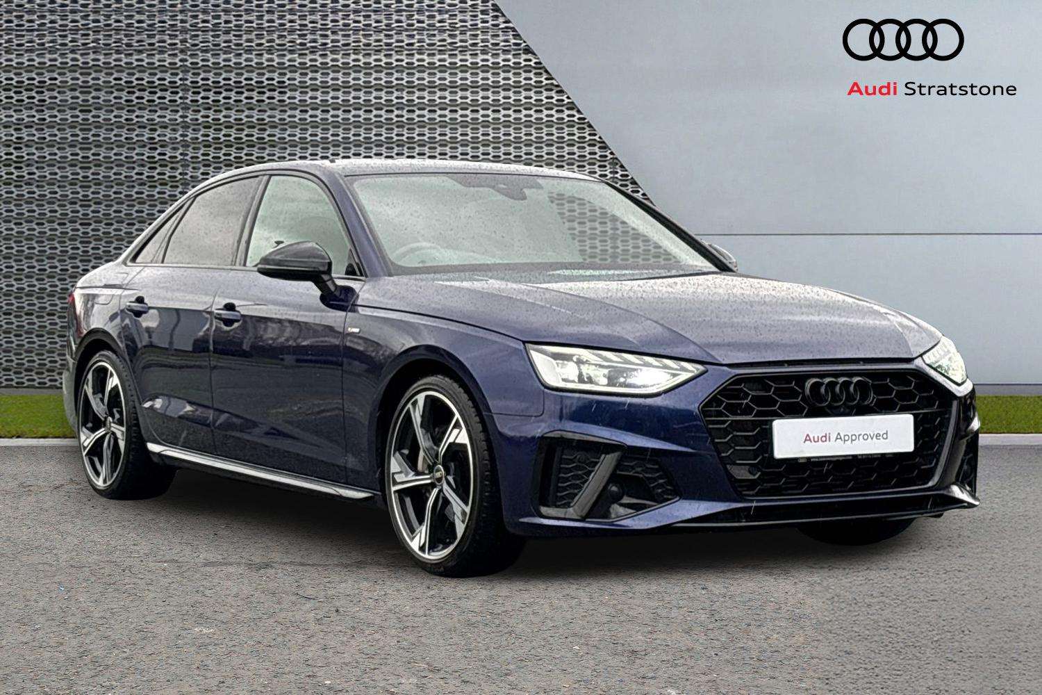 Main listing image - Audi A4