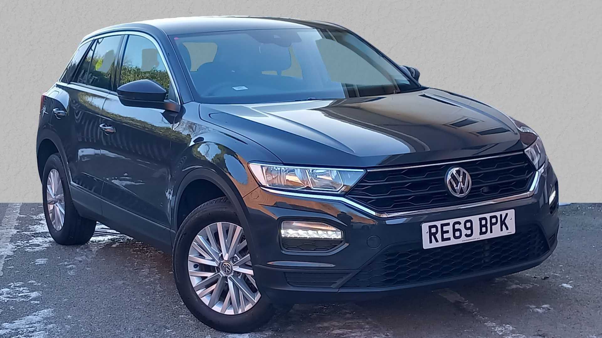 Main listing image - Volkswagen T-Roc