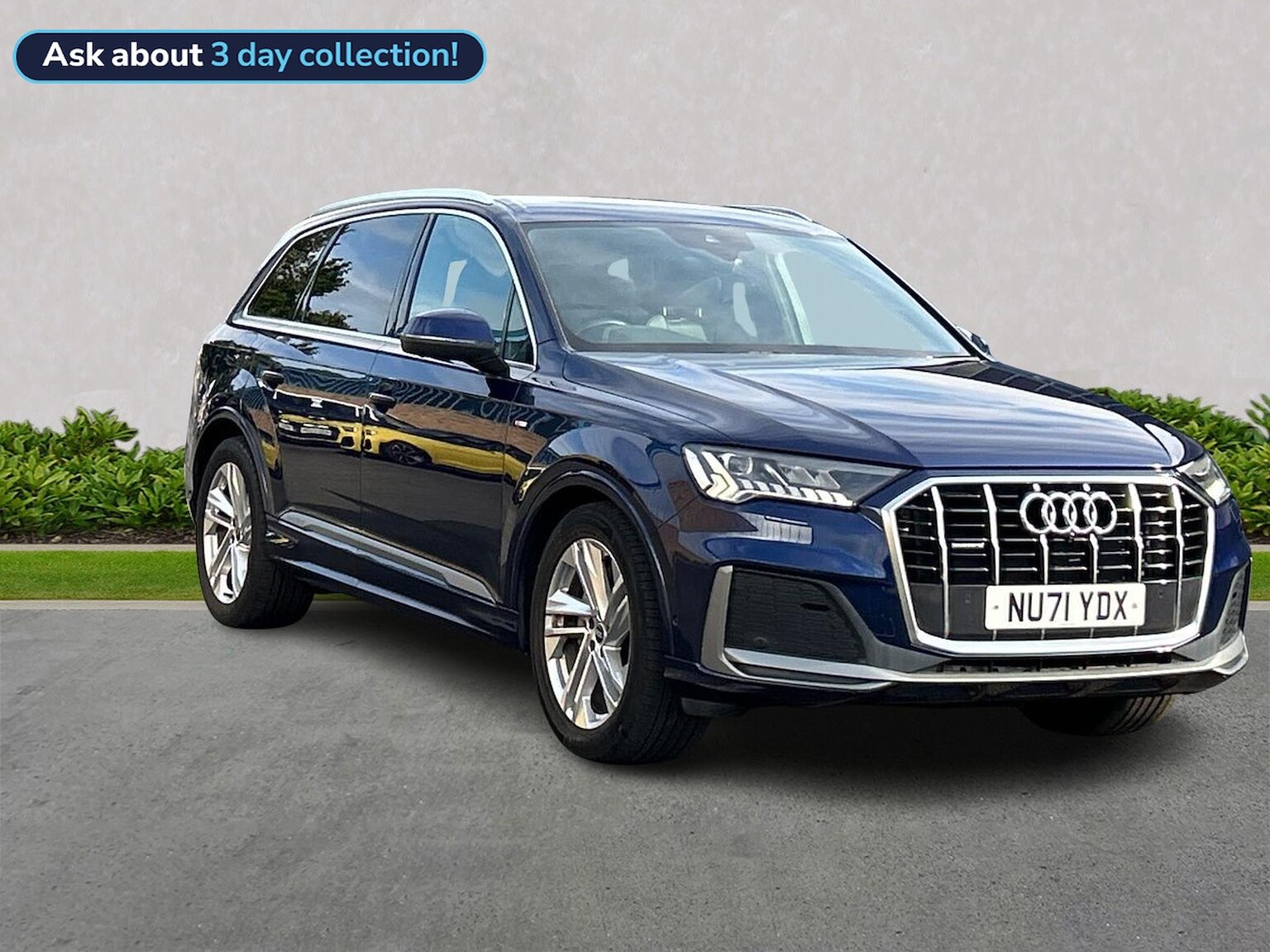 Main listing image - Audi Q7