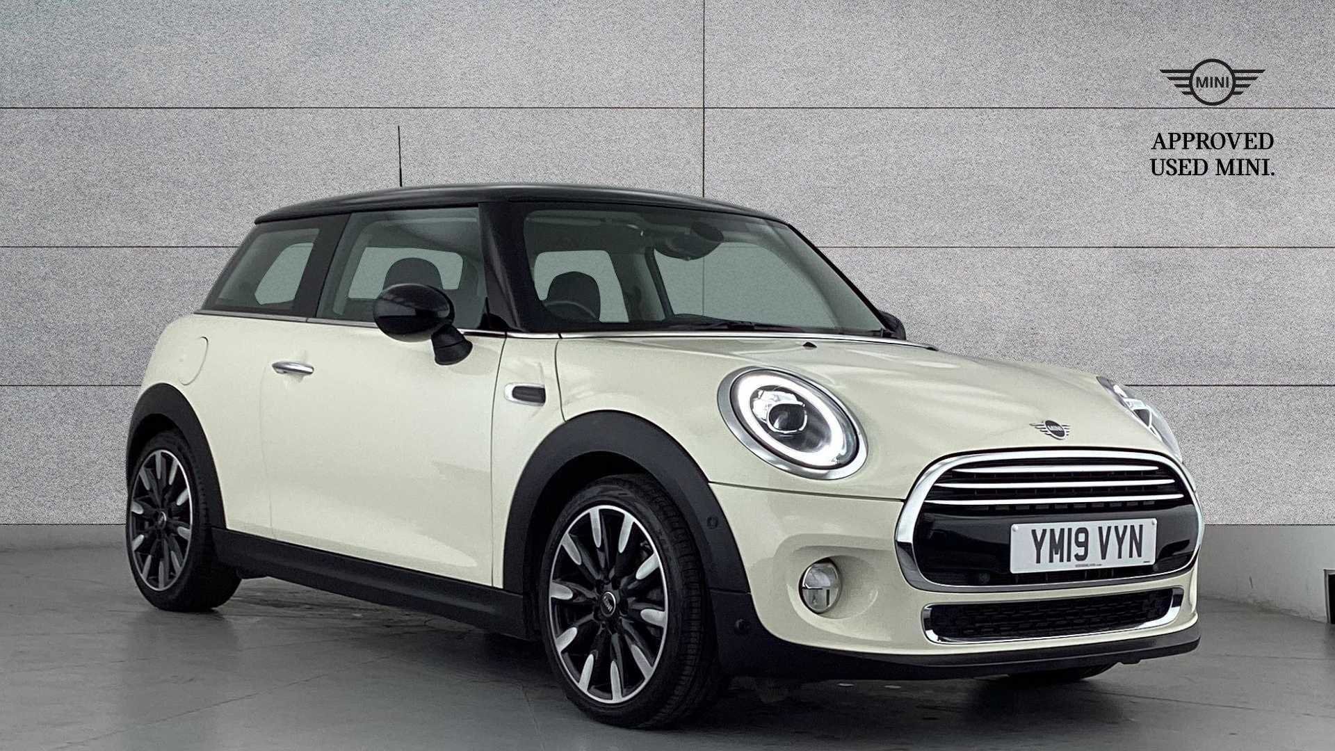 Main listing image - MINI Hatchback