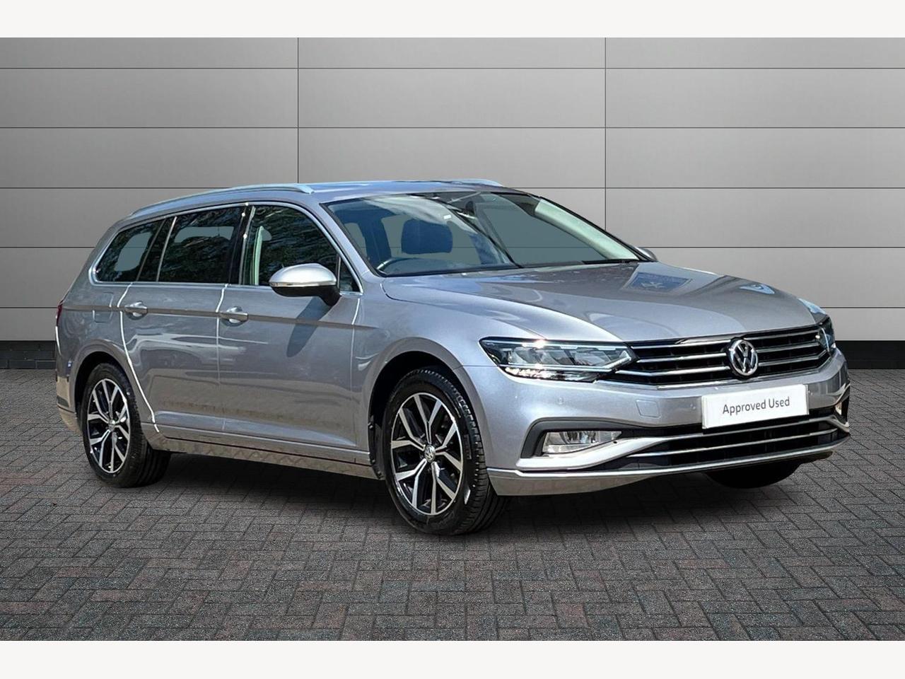 Main listing image - Volkswagen Passat Estate