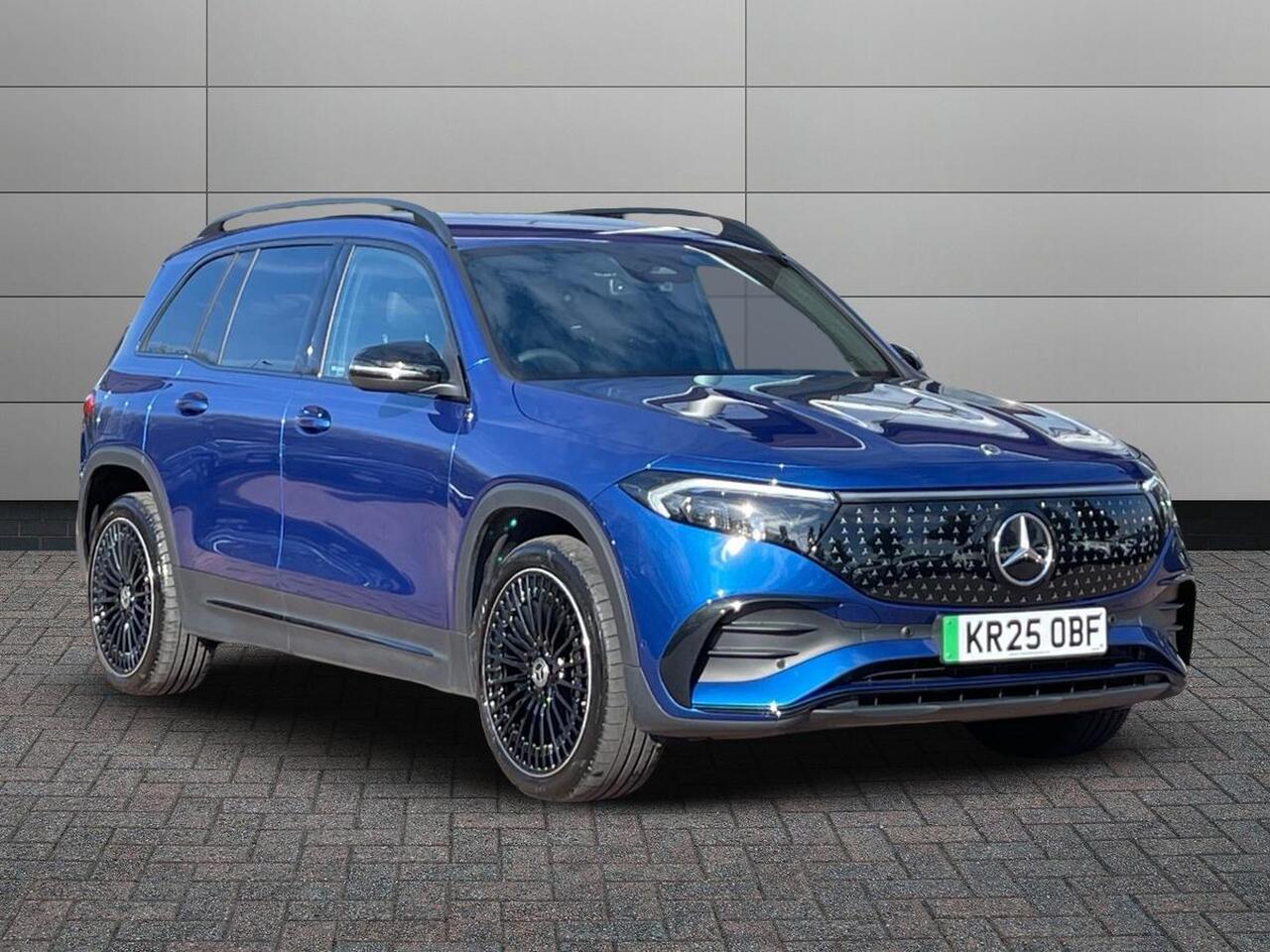 Main listing image - Mercedes-Benz EQB
