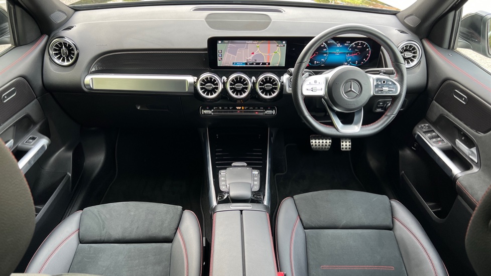 Main listing image - Mercedes-Benz GLB