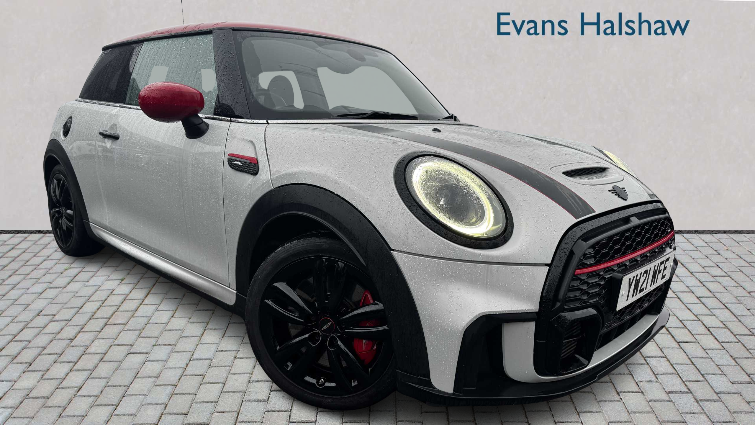 Main listing image - MINI Hatchback