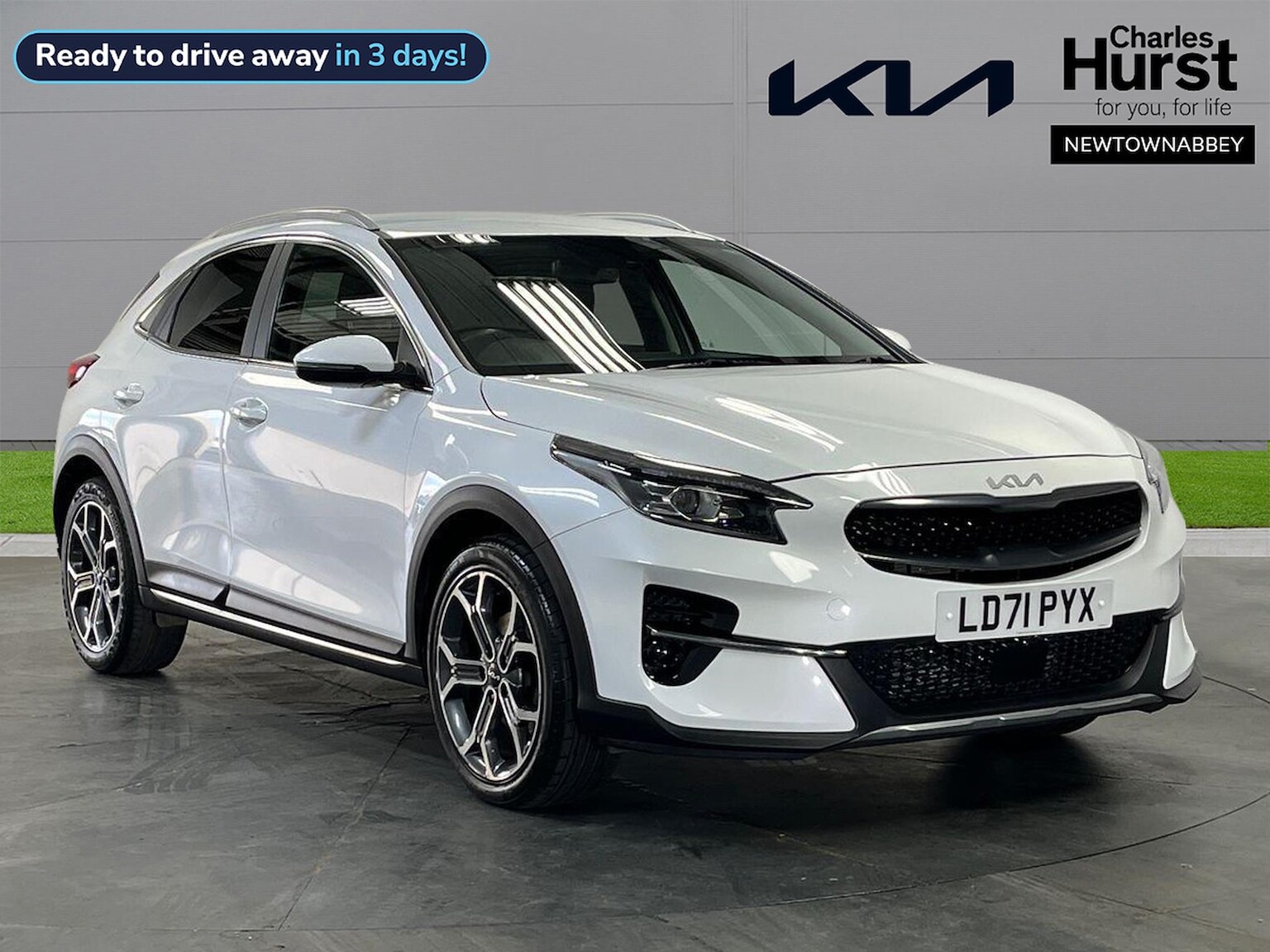 Main listing image - Kia XCeed