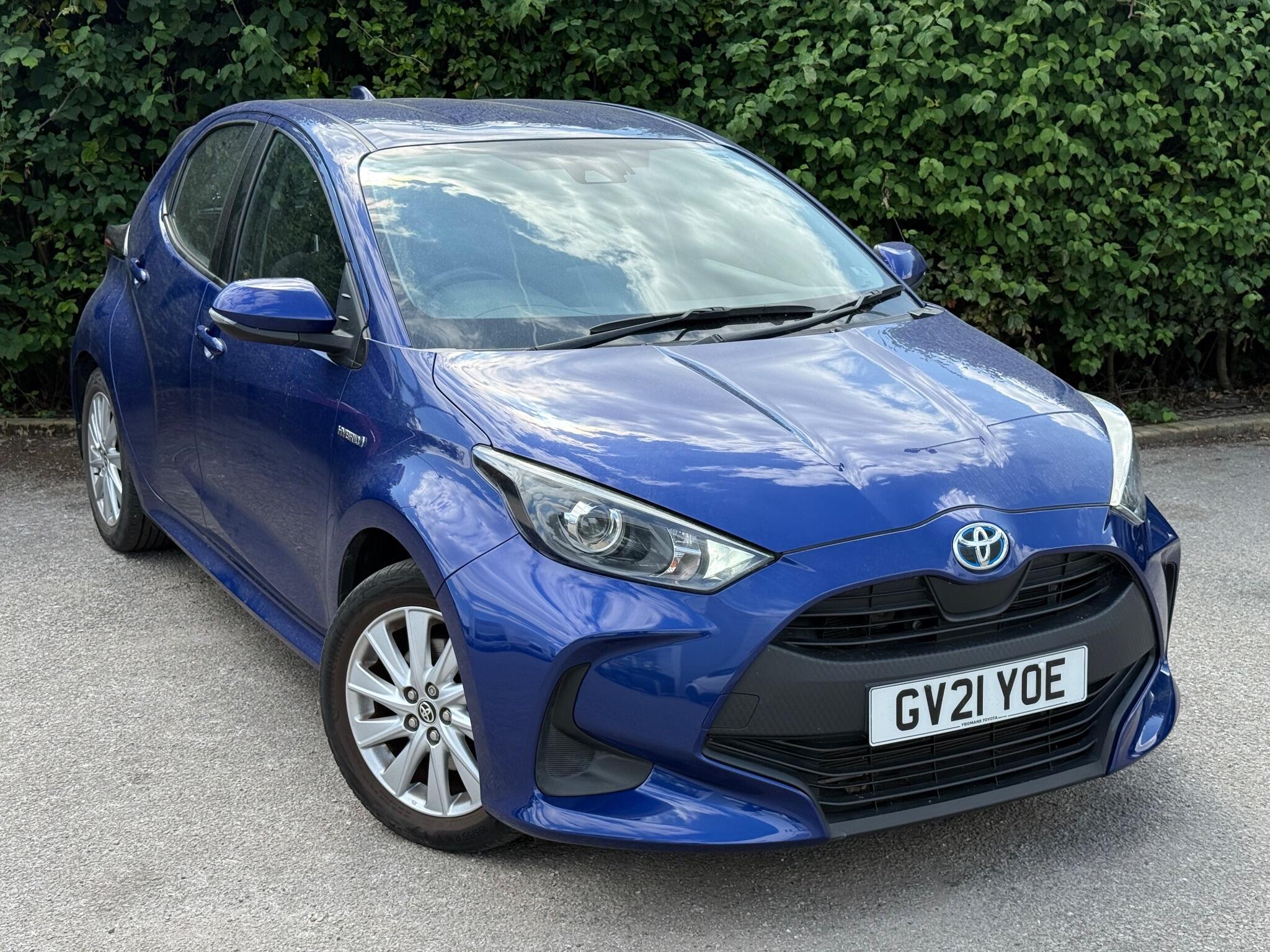 Main listing image - Toyota Yaris