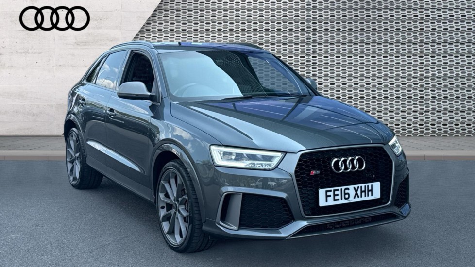 Main listing image - Audi RS Q3
