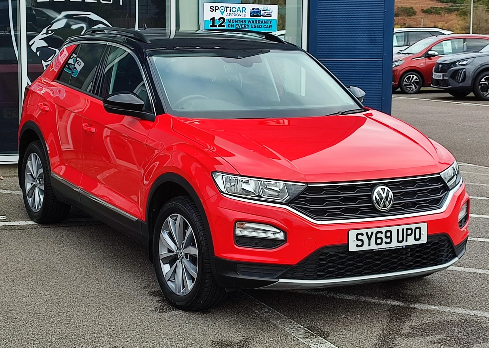 Main listing image - Volkswagen T-Roc