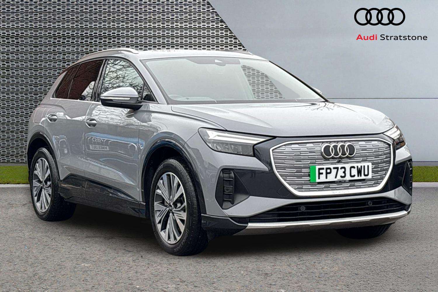 Main listing image - Audi Q4
