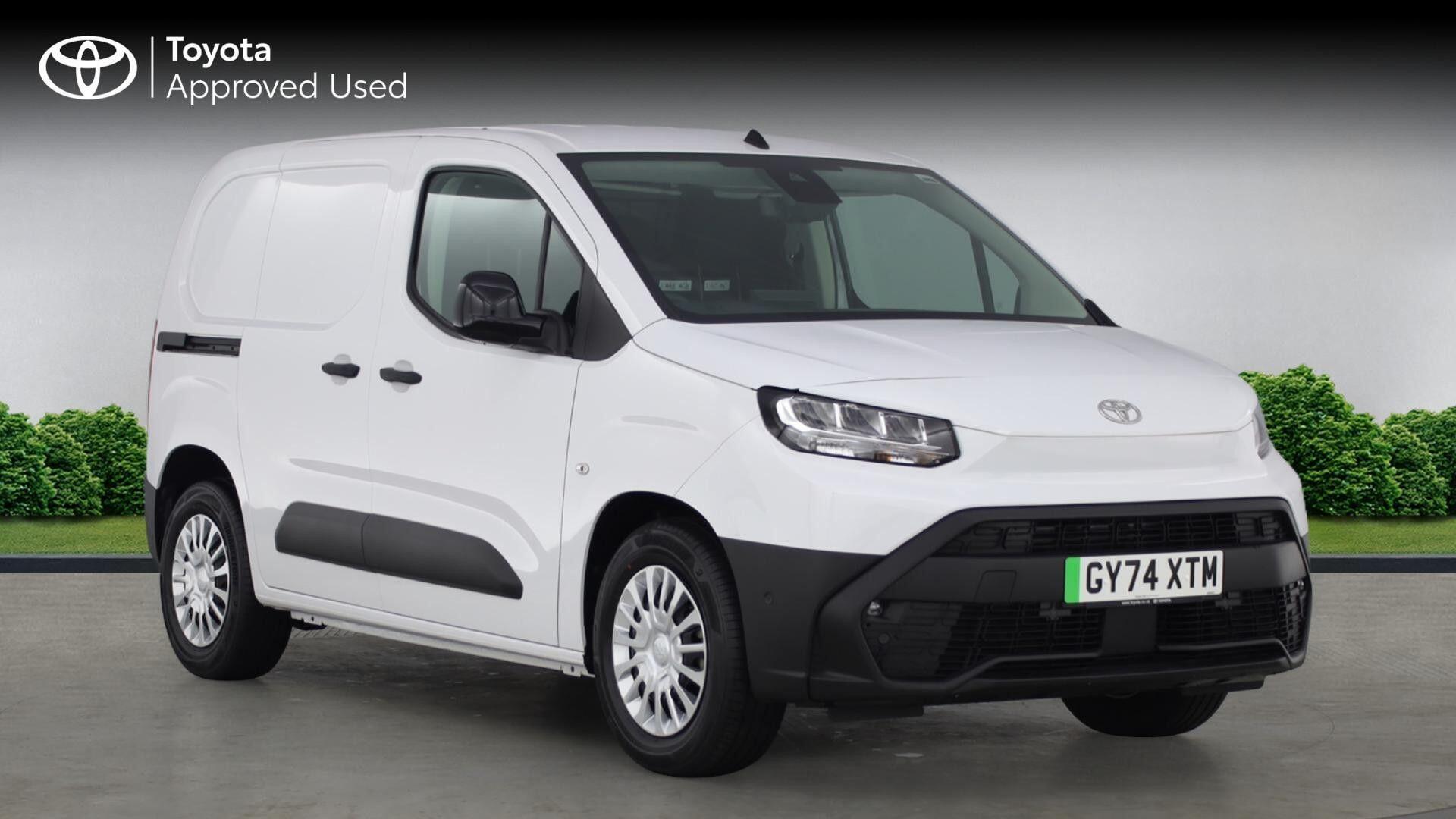 Main listing image - Toyota Proace City