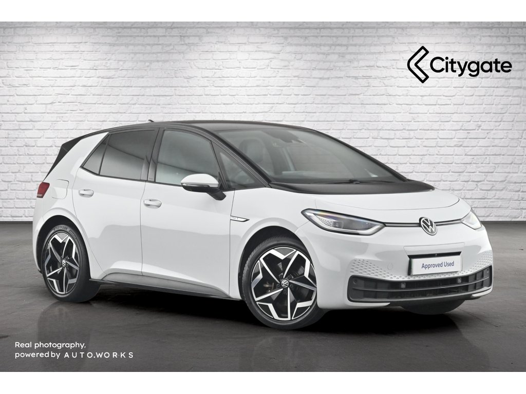 Main listing image - Volkswagen ID.3