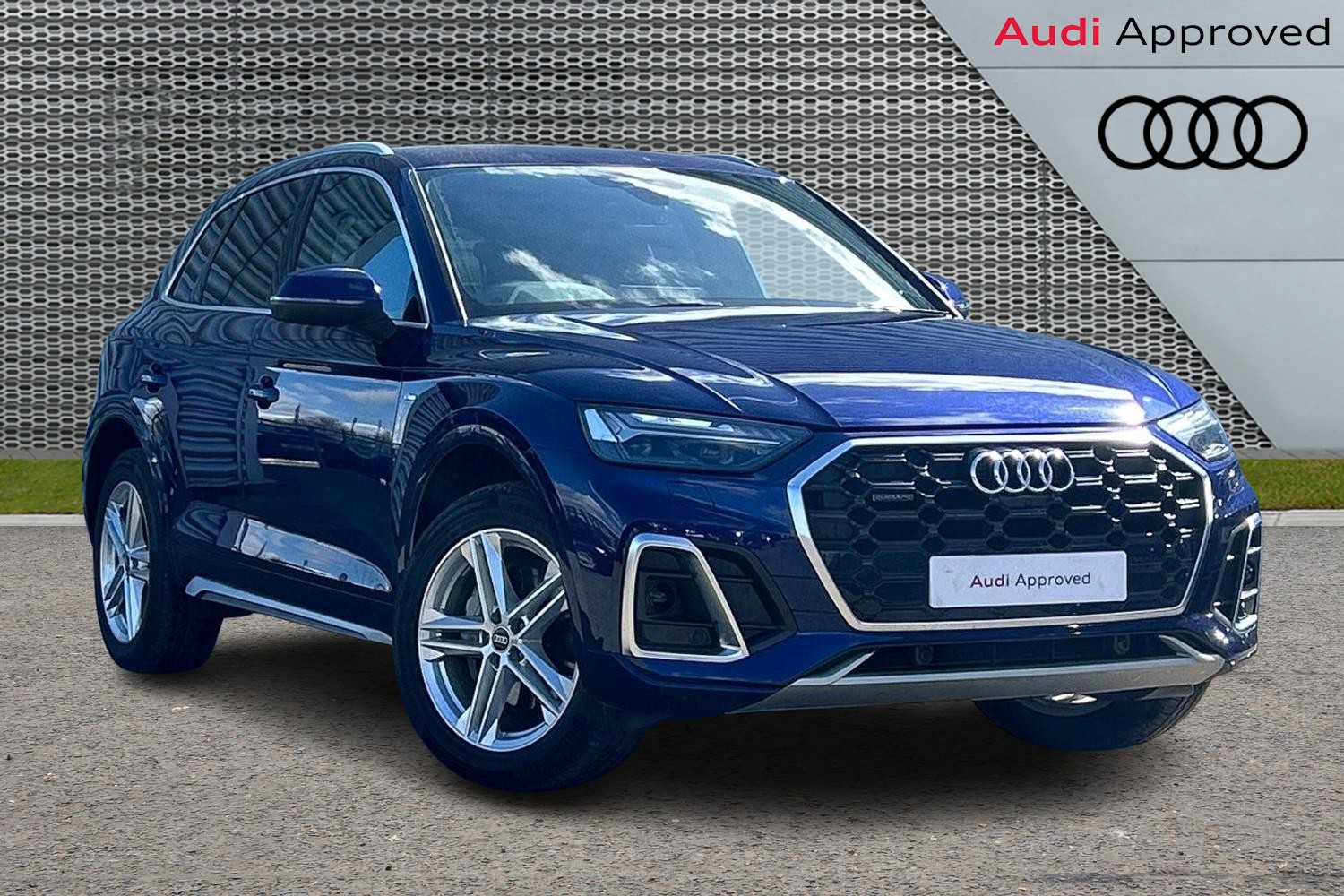 Main listing image - Audi Q5