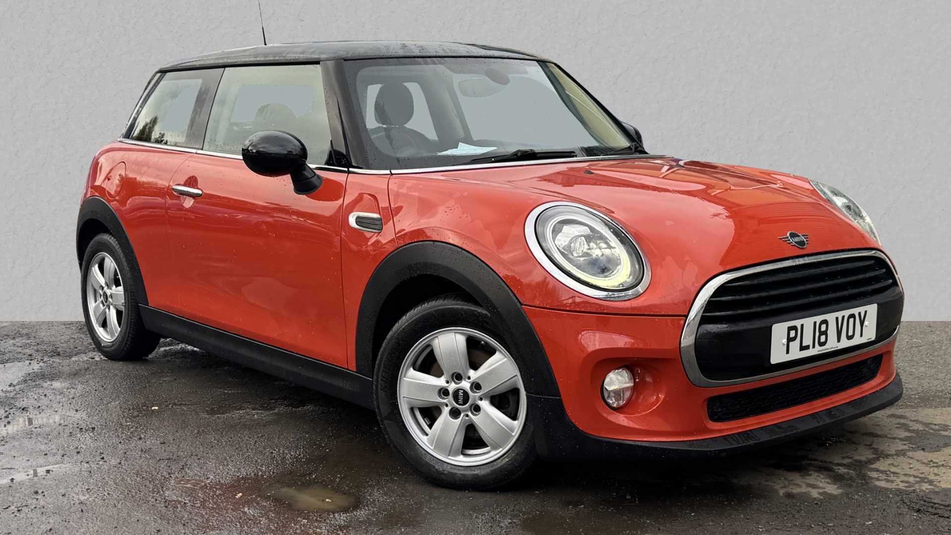 Main listing image - MINI Hatchback