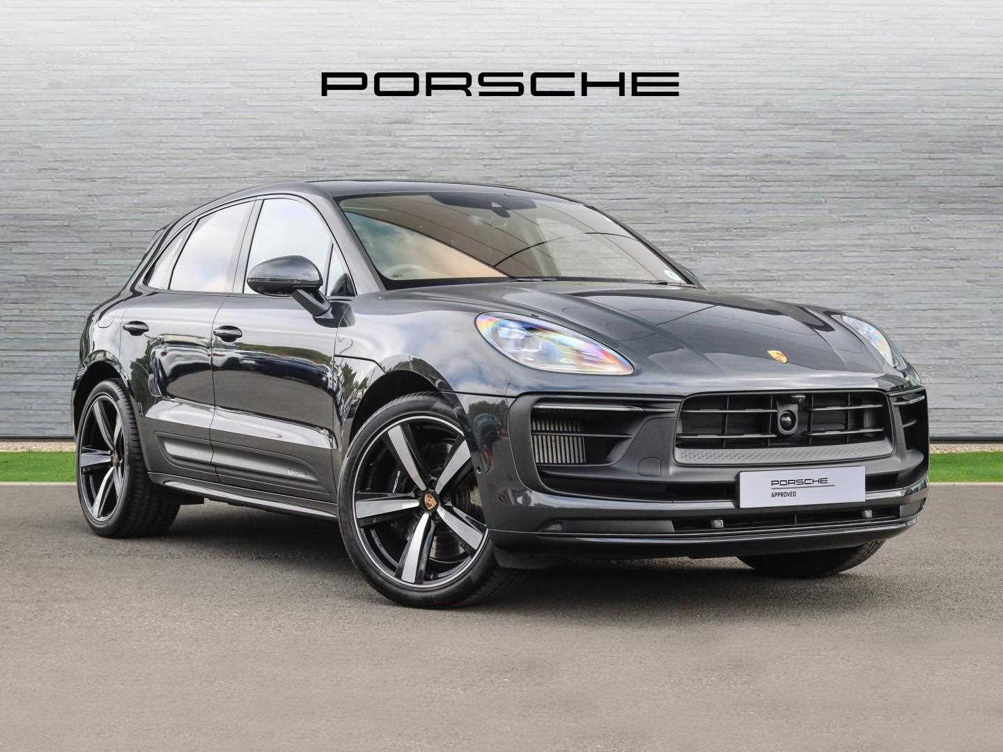 Main listing image - Porsche Macan