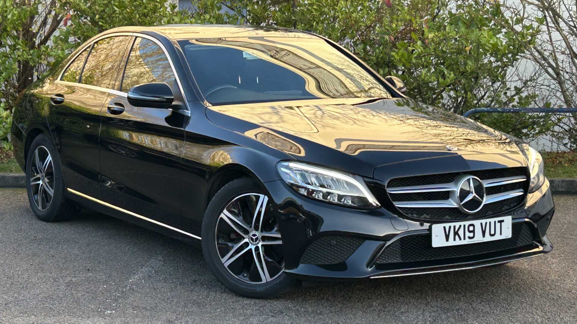 Main listing image - Mercedes-Benz C-Class