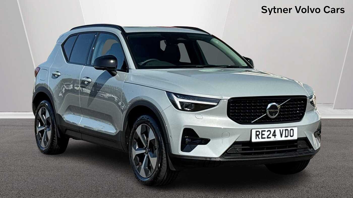 Main listing image - Volvo XC40