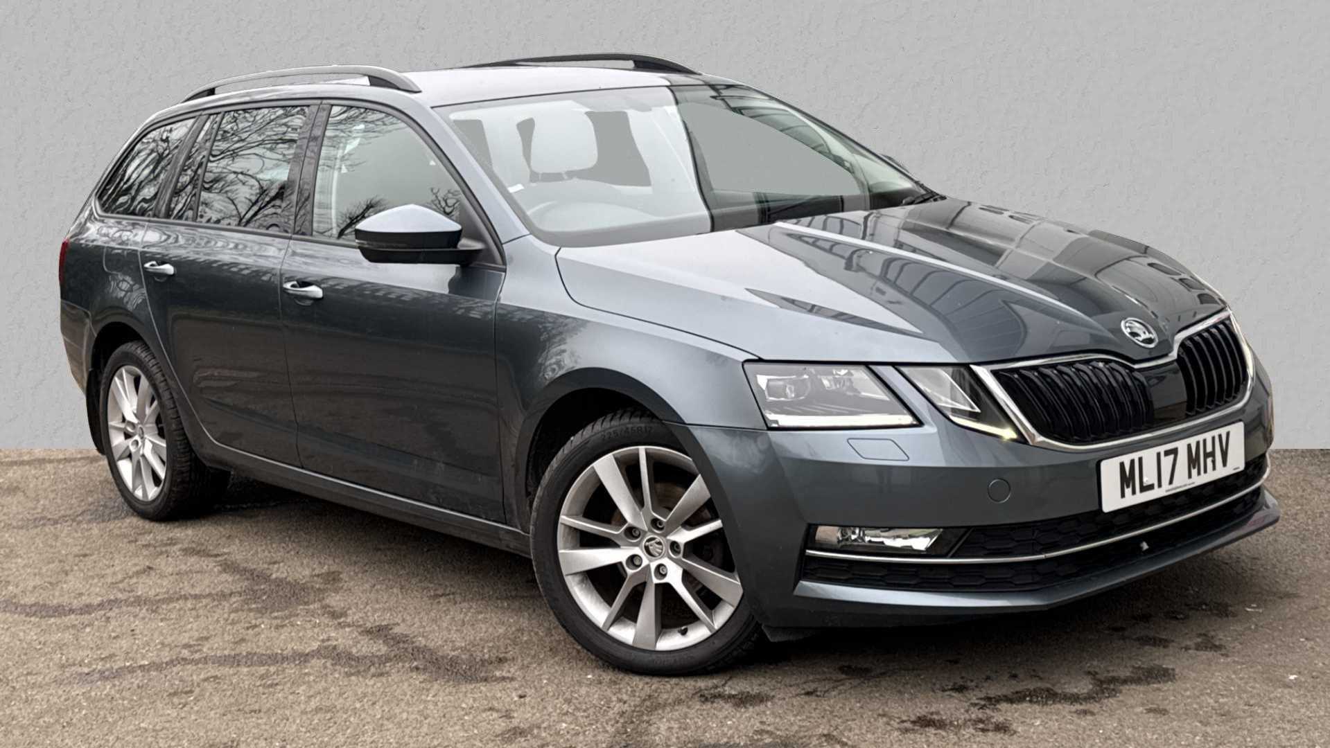 Main listing image - Skoda Octavia Estate