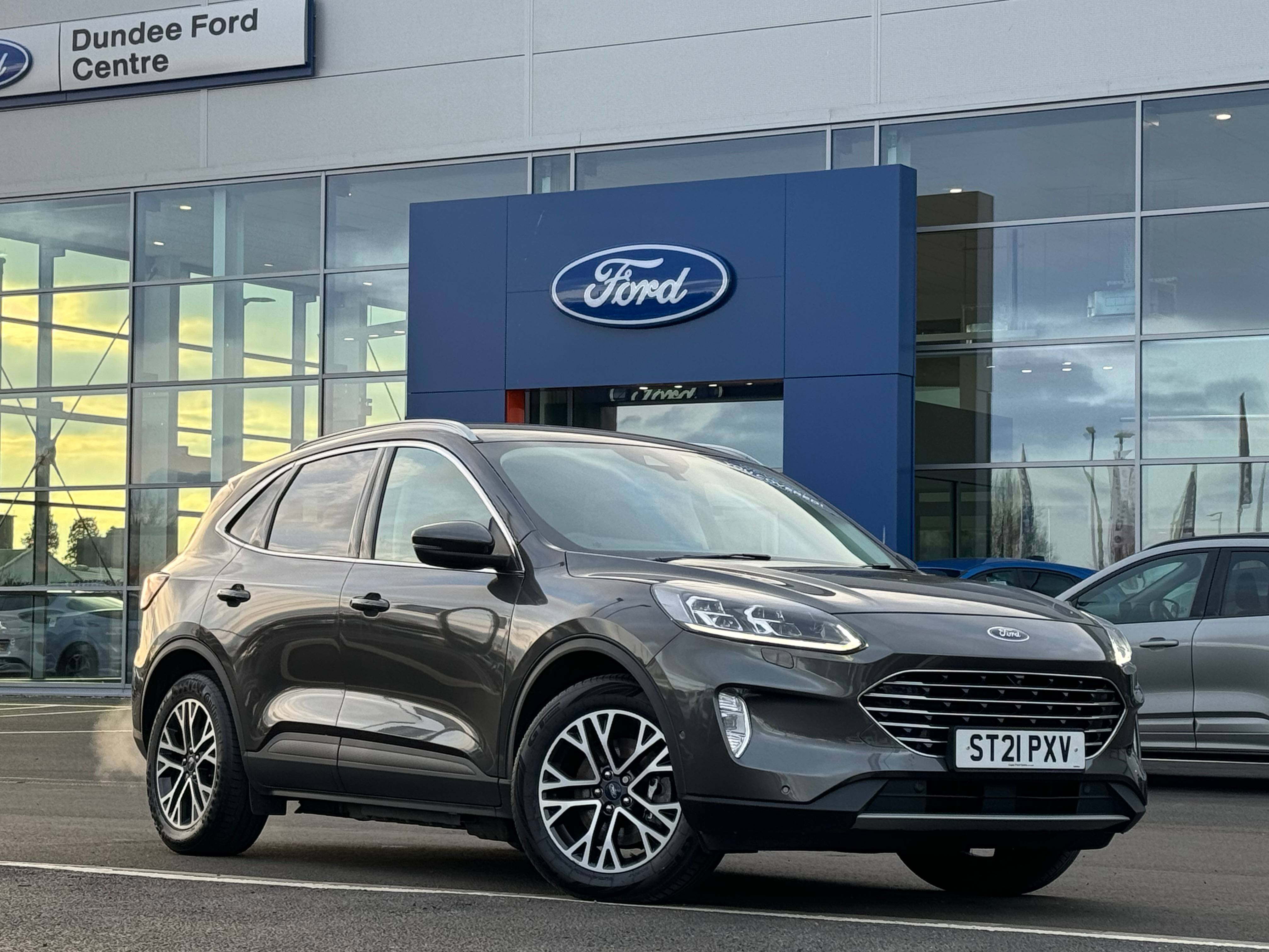 Main listing image - Ford Kuga