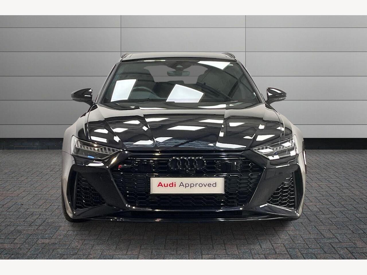 Main listing image - Audi RS6