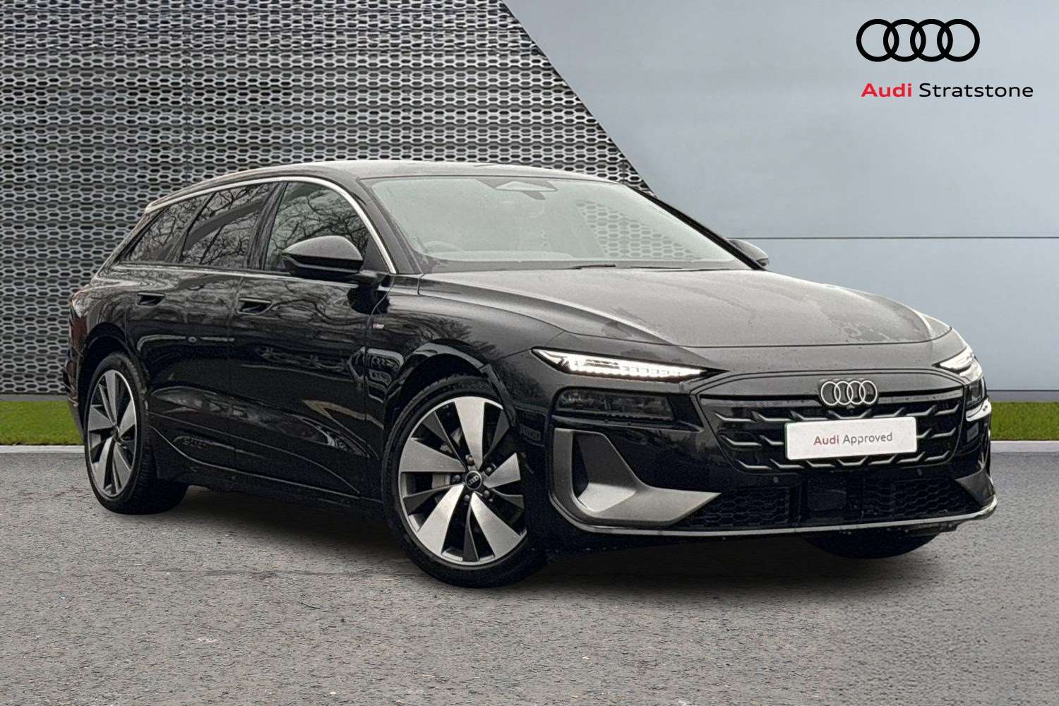 Main listing image - Audi e-tron S