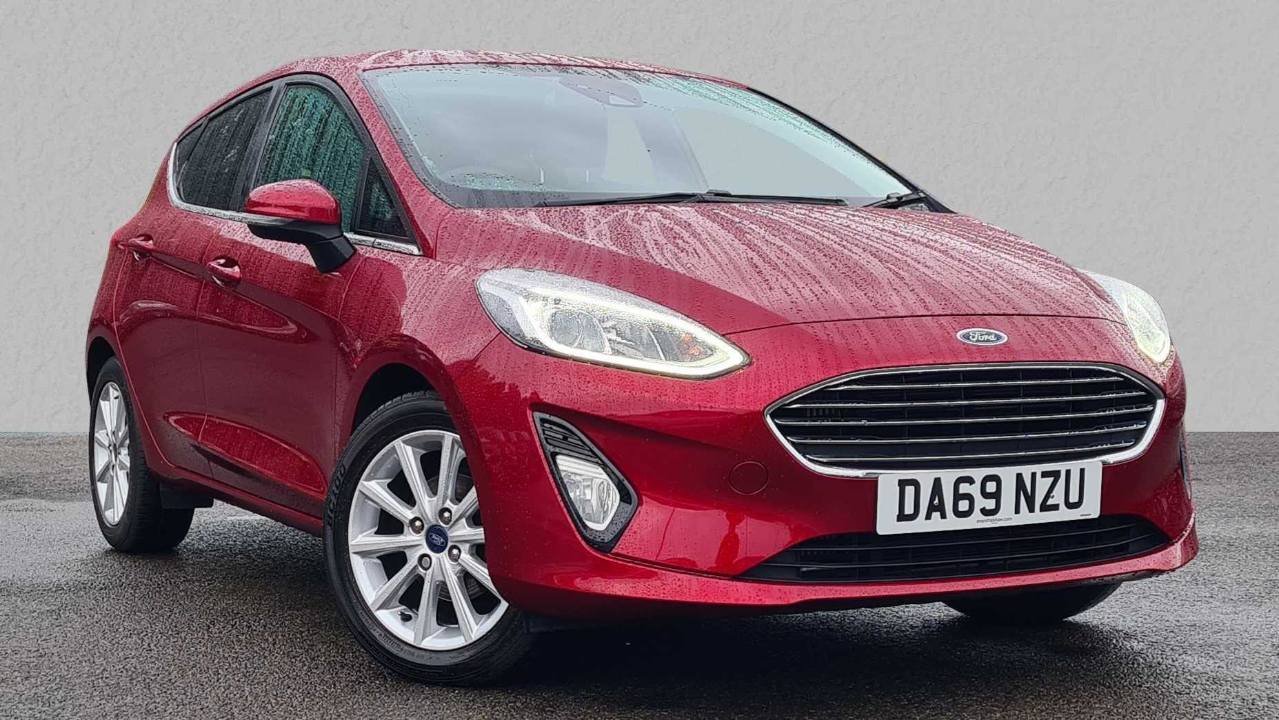 Main listing image - Ford Fiesta