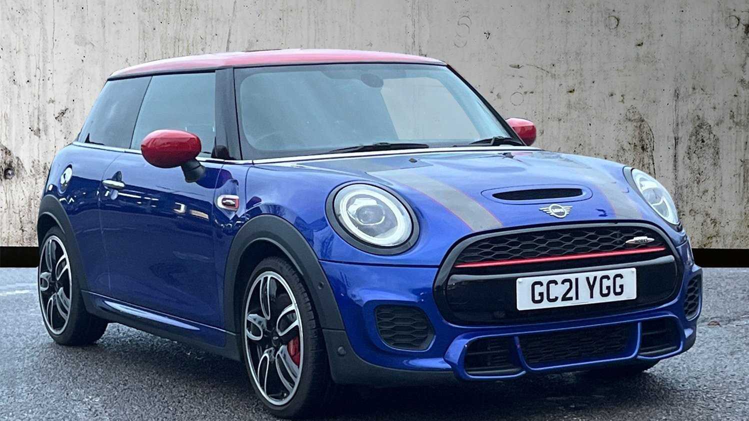 Main listing image - MINI Hatchback