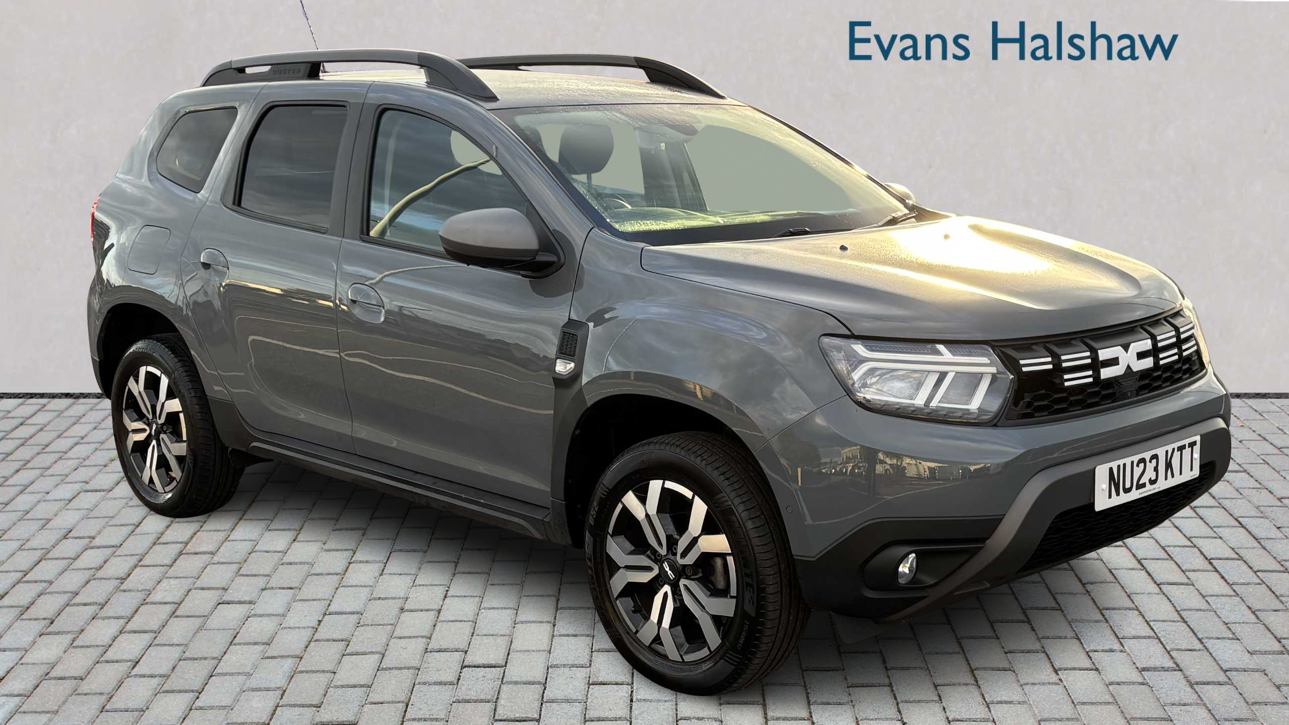 Main listing image - Dacia Journey