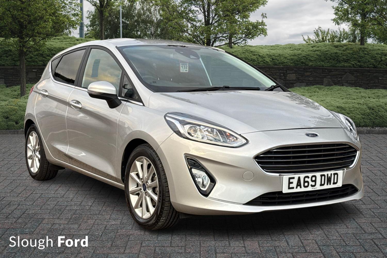 Main listing image - Ford Fiesta