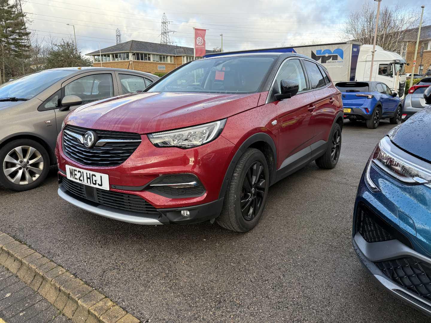 Main listing image - Vauxhall Grandland X