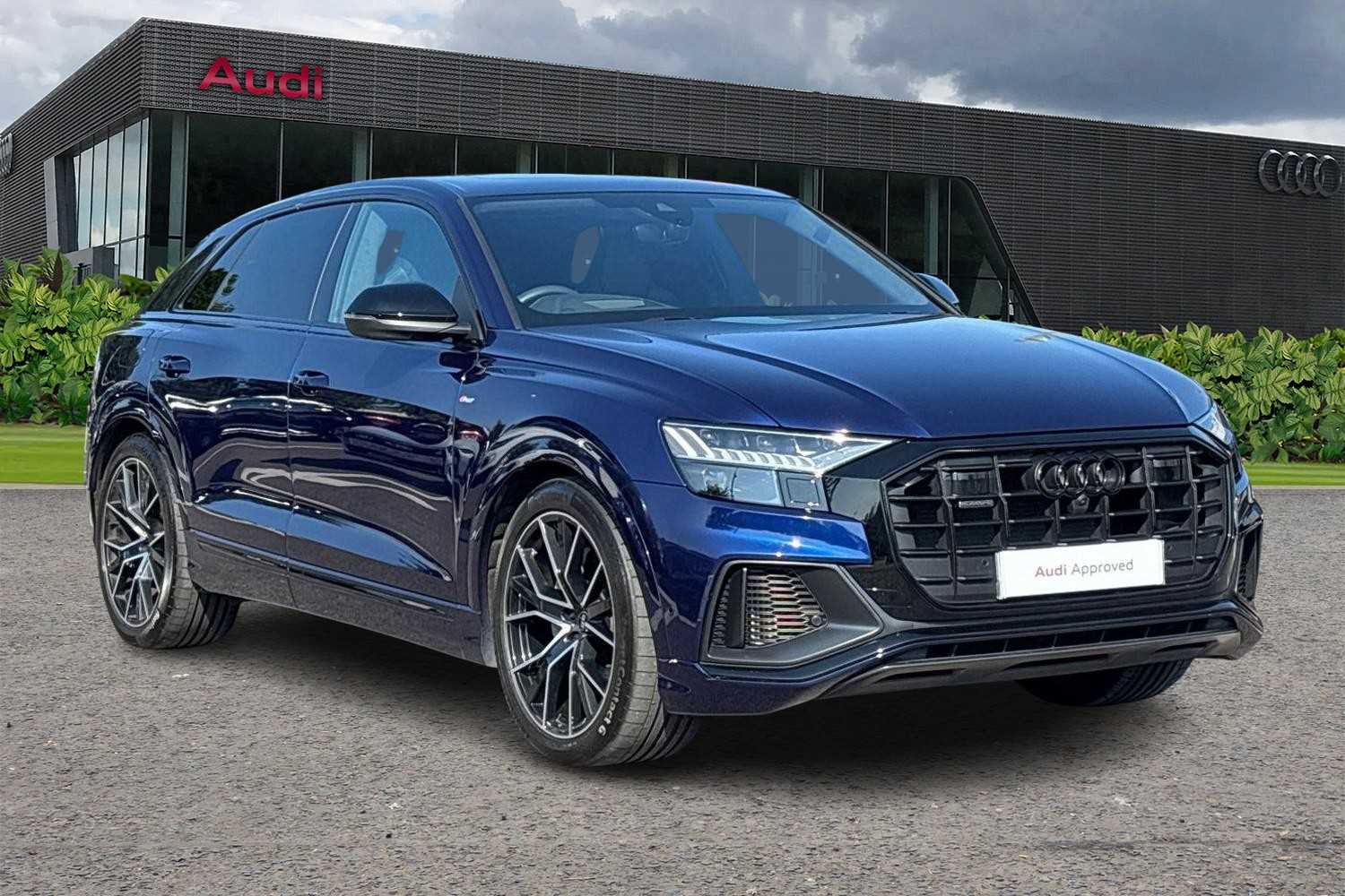 Main listing image - Audi Q8