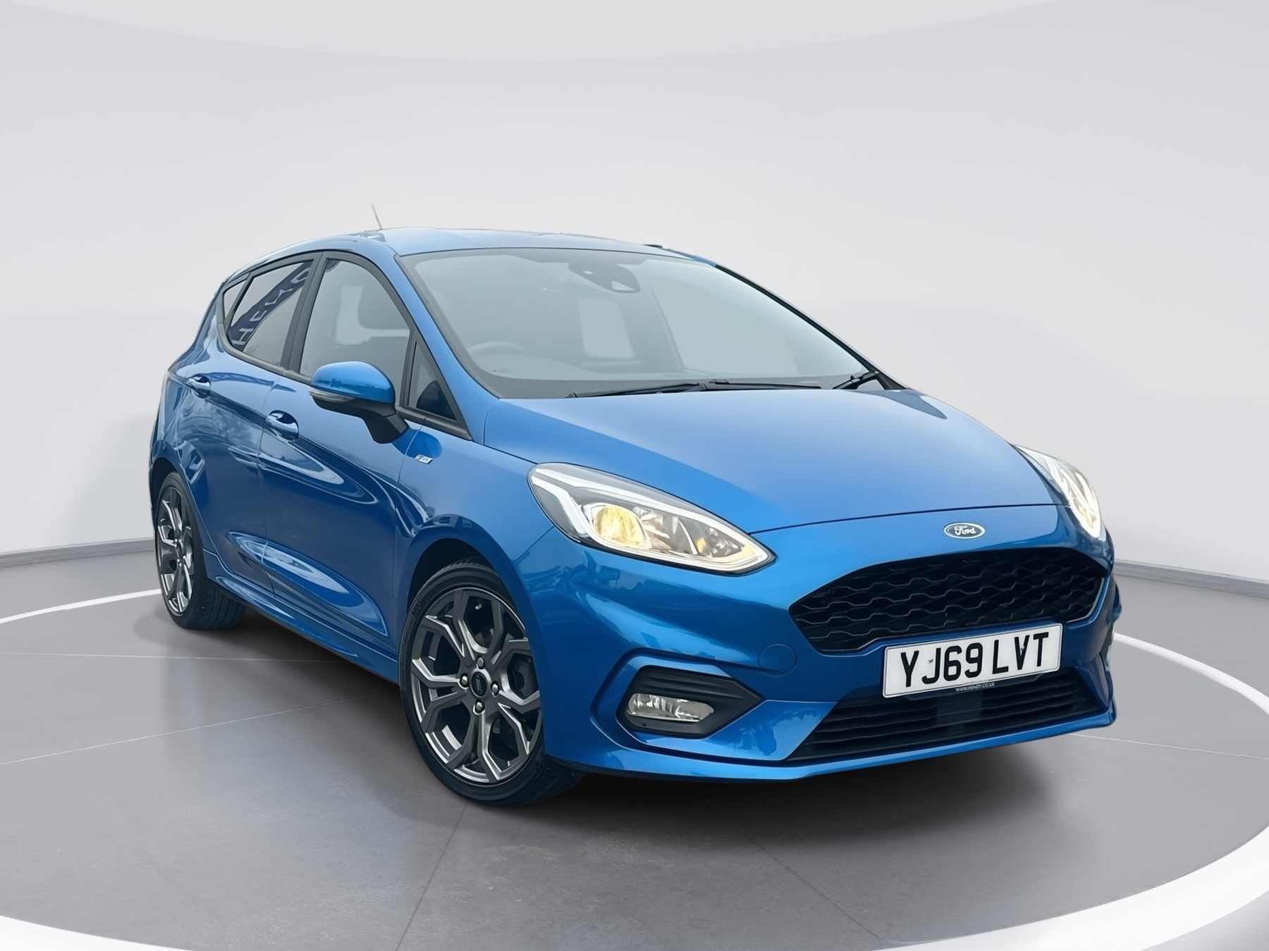 Main listing image - Ford Fiesta