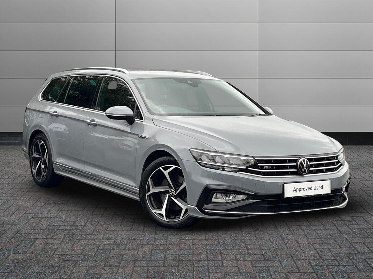 Main listing image - Volkswagen Passat Estate