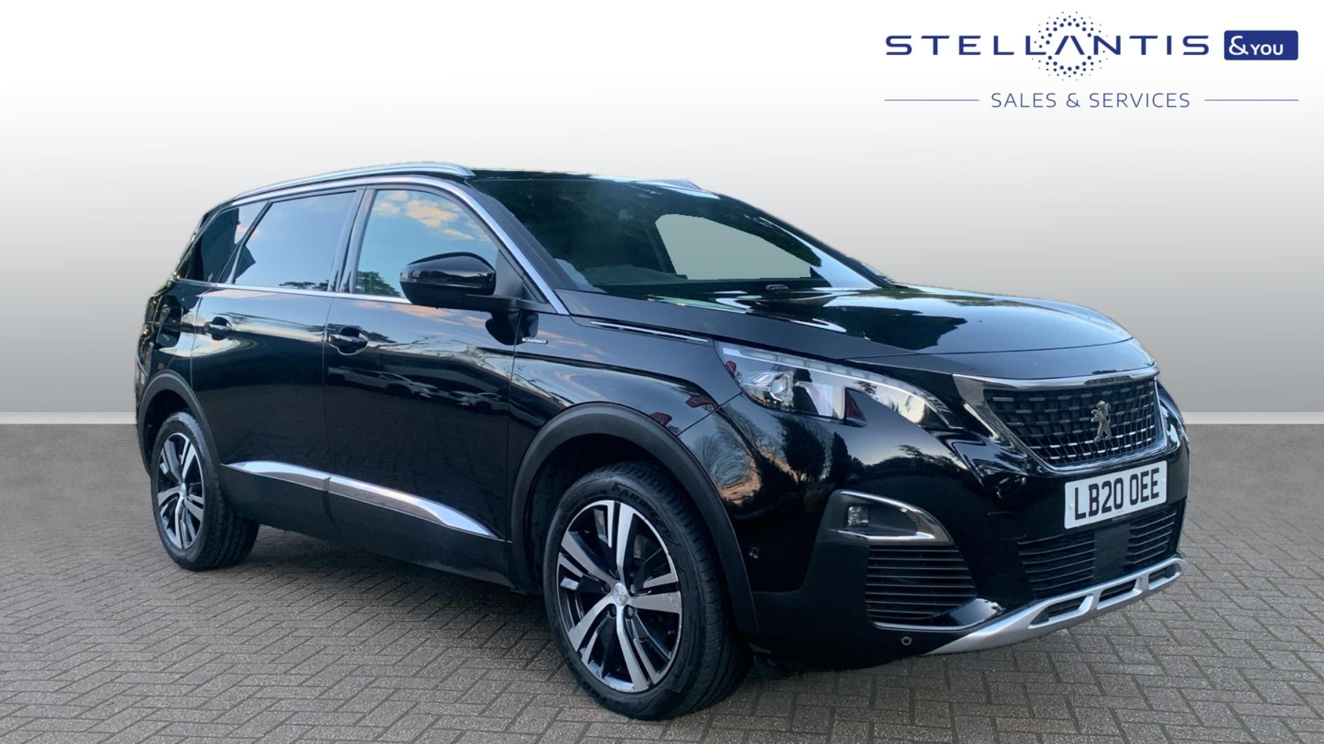 Main listing image - Peugeot 5008