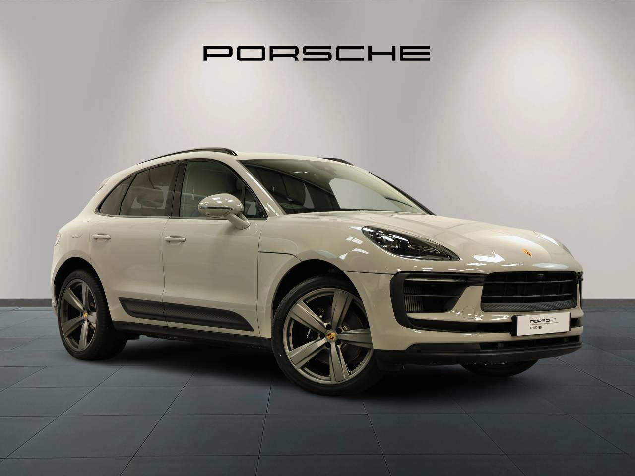 Main listing image - Porsche Macan