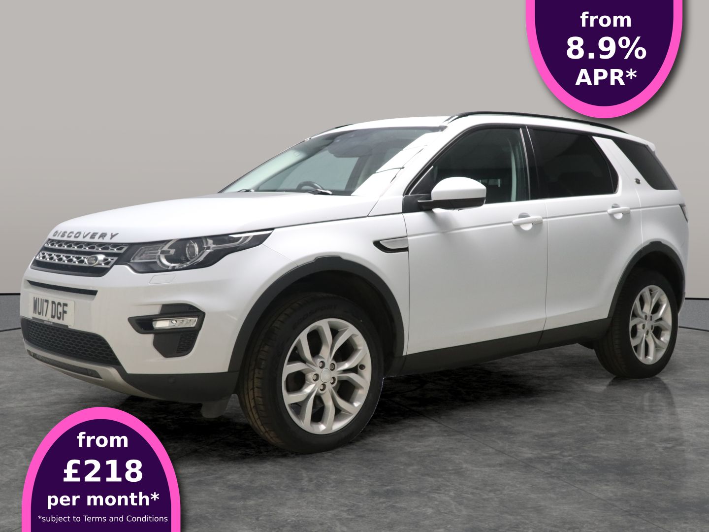 Main listing image - Land Rover Discovery Sport