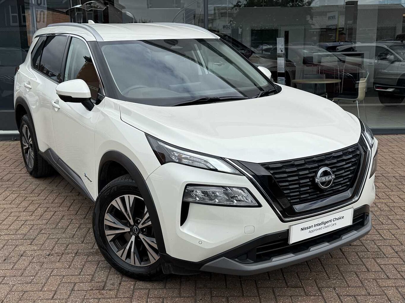 Main listing image - Nissan X-Trail
