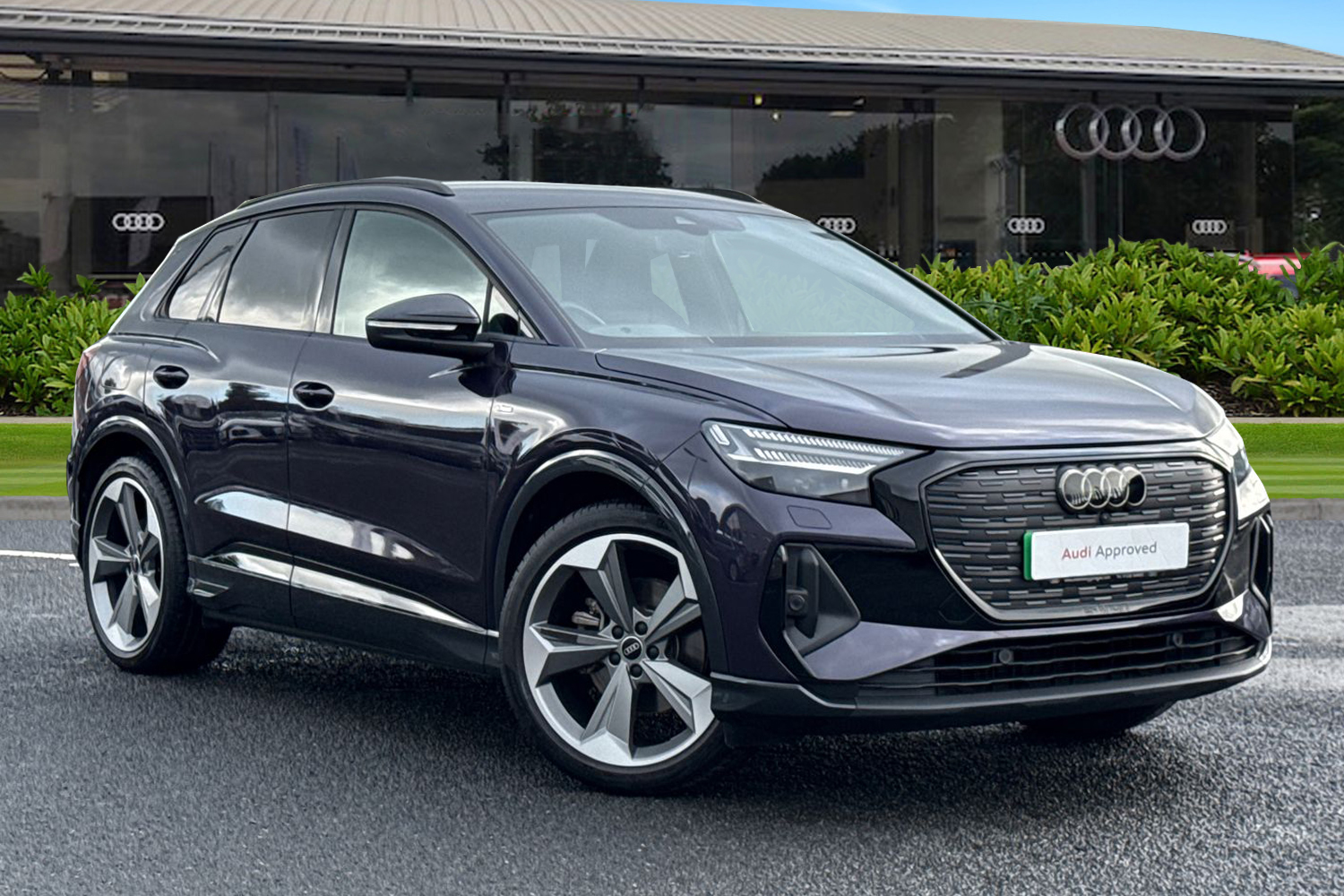 Main listing image - Audi Q4
