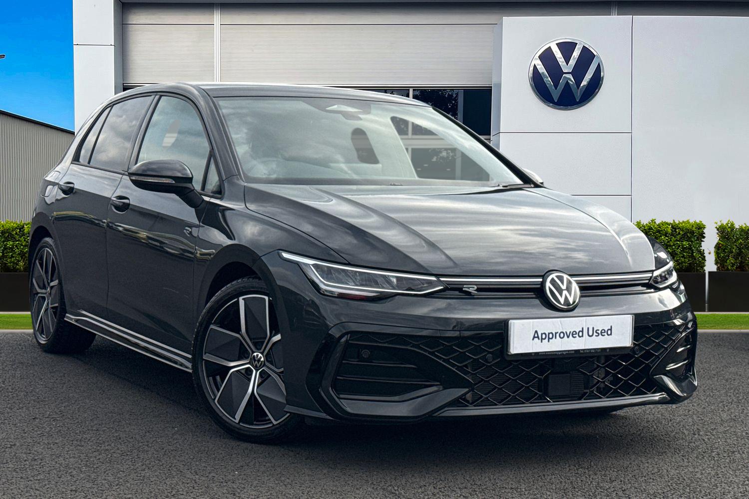 Main listing image - Volkswagen Golf