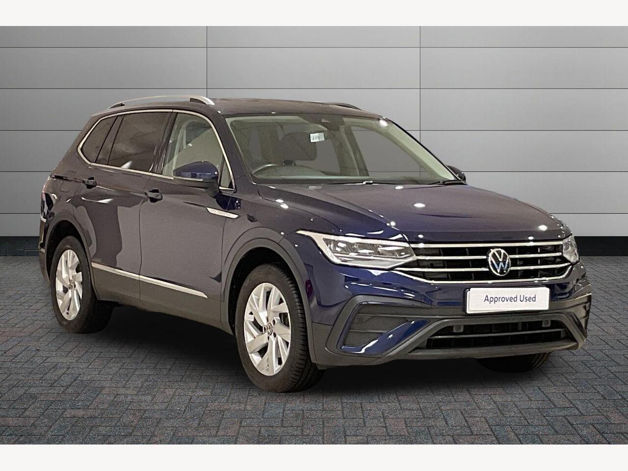 Main listing image - Volkswagen Tiguan Allspace