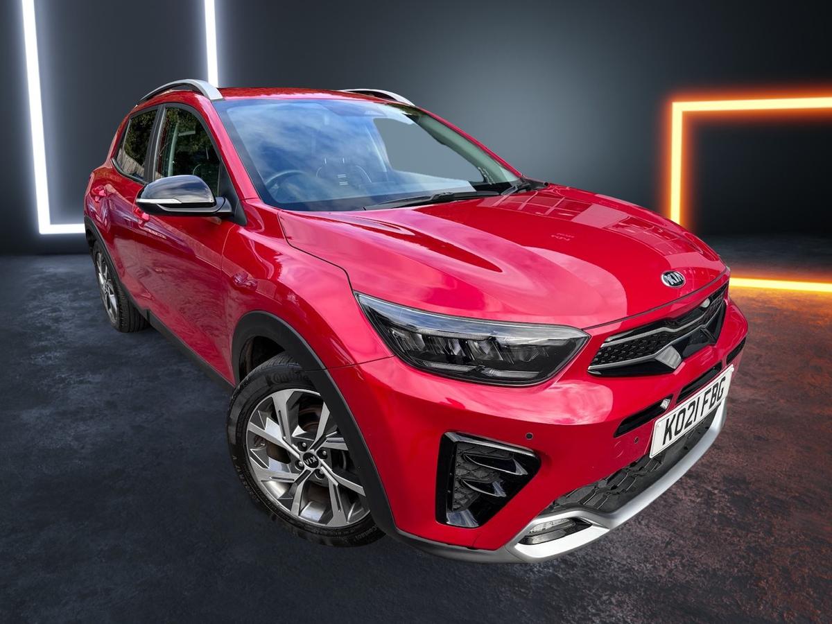 Main listing image - Kia Stonic