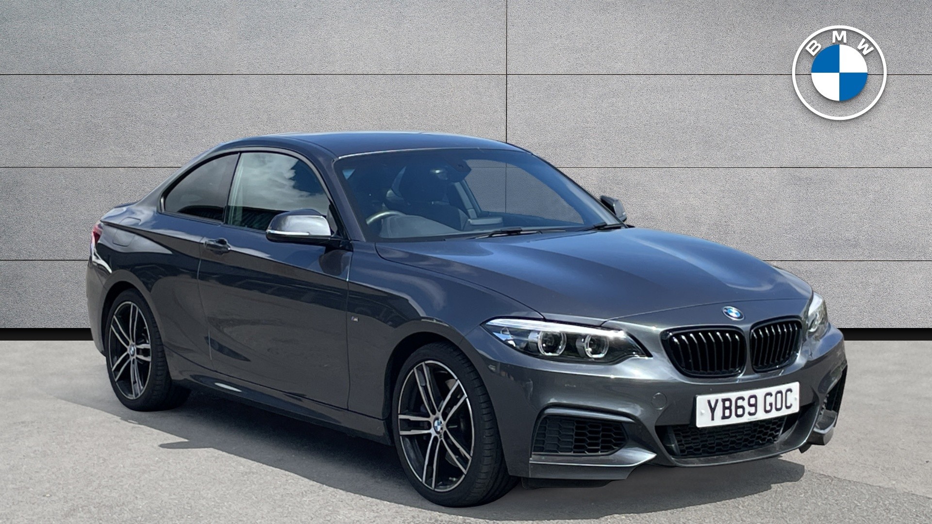 Main listing image - BMW 2 Series